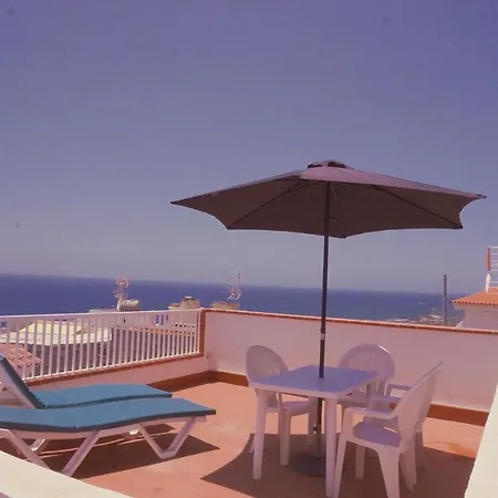 Affittacamere Banana Surf House