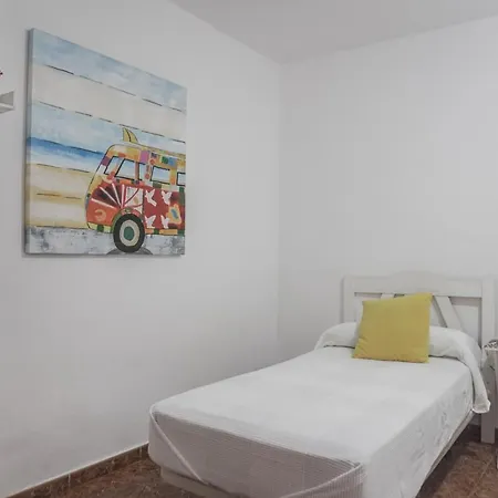 Guest house Banana Surf House *