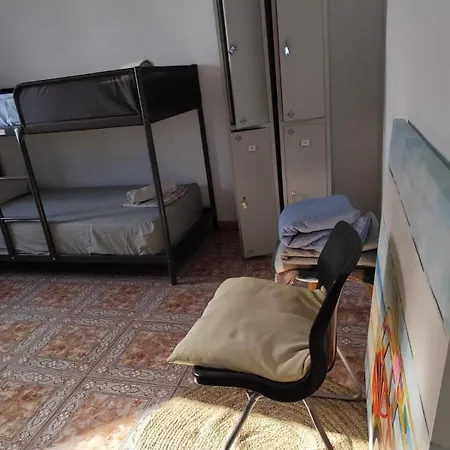 Banana Surf House * לוס כריסטיאנוס