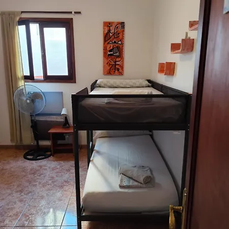 Banana Surf House לוס כריסטיאנוס